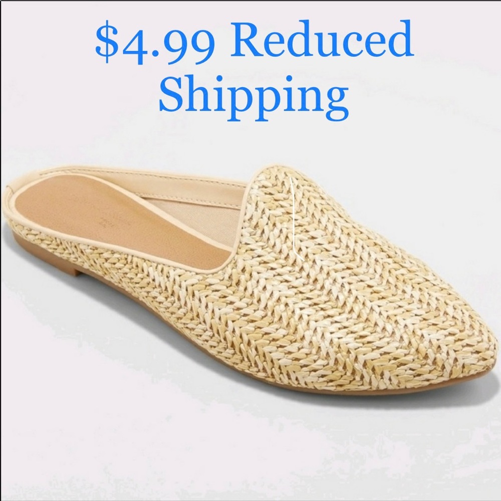 Universal Thread Woman’s Mule ~ style Violet ~ 4 left in stock. Sold 14